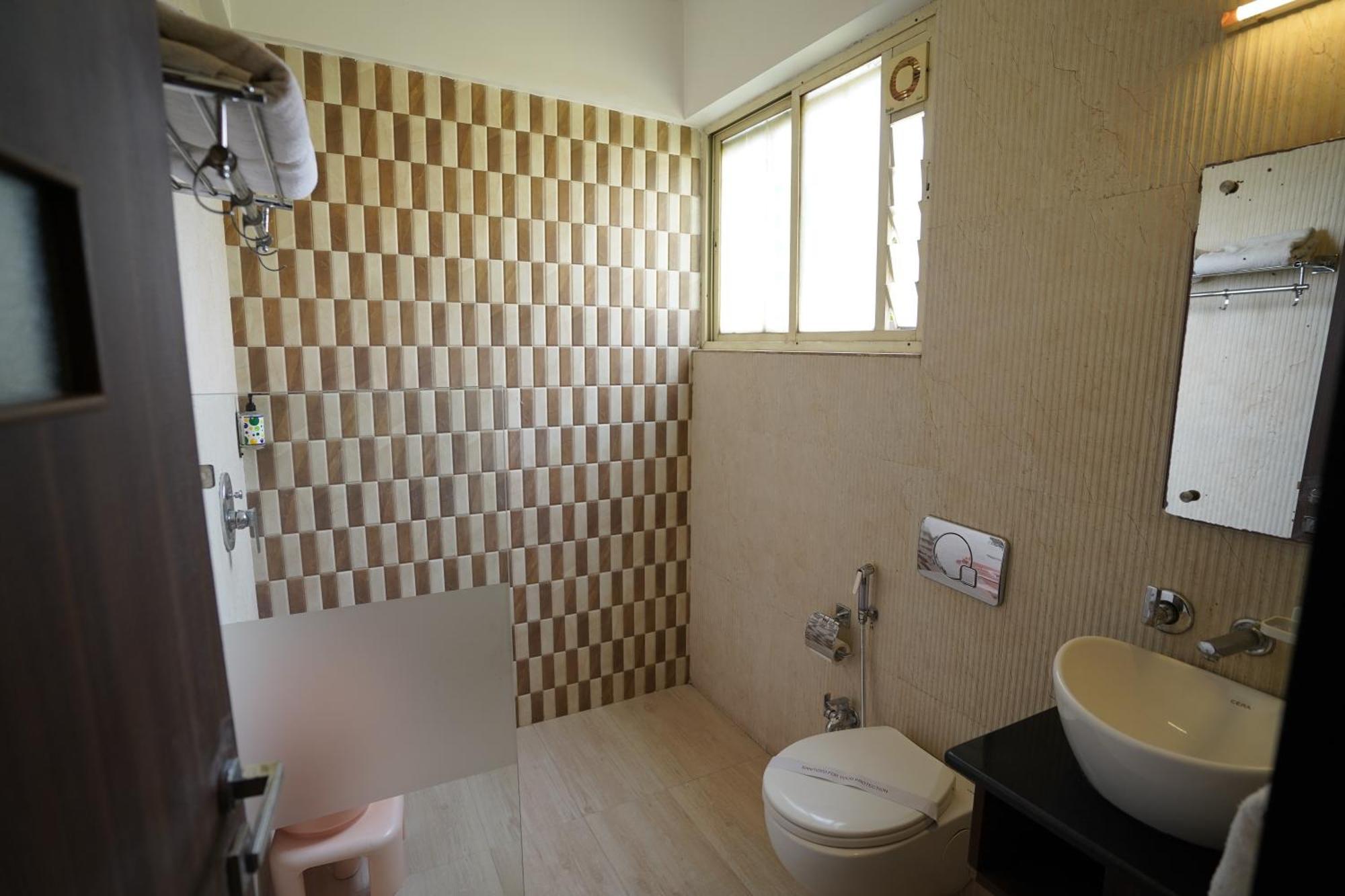 Hotel Metropolis Hubli Kültér fotó